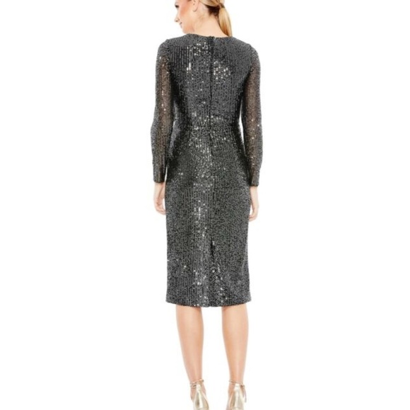 Mac Duggal 26940 Long Sleeve Sequin Dress size 6 NWT - Picture 4 of 11